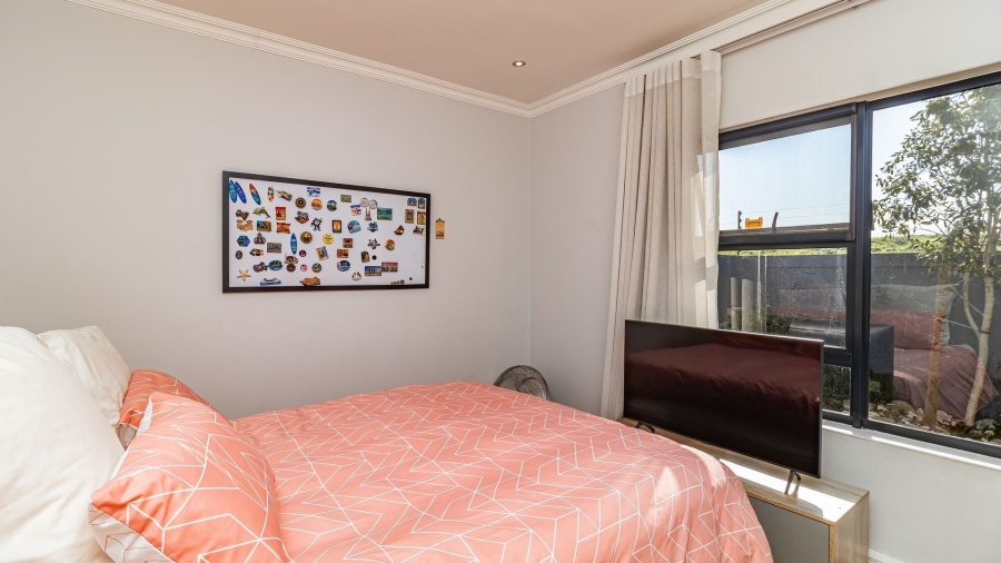 To Let 4 Bedroom Property for Rent in Sagewood Western Cape